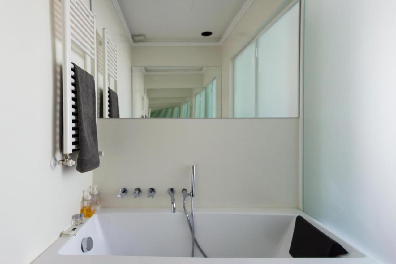 2 Bagni E - House Of Art Center Milano