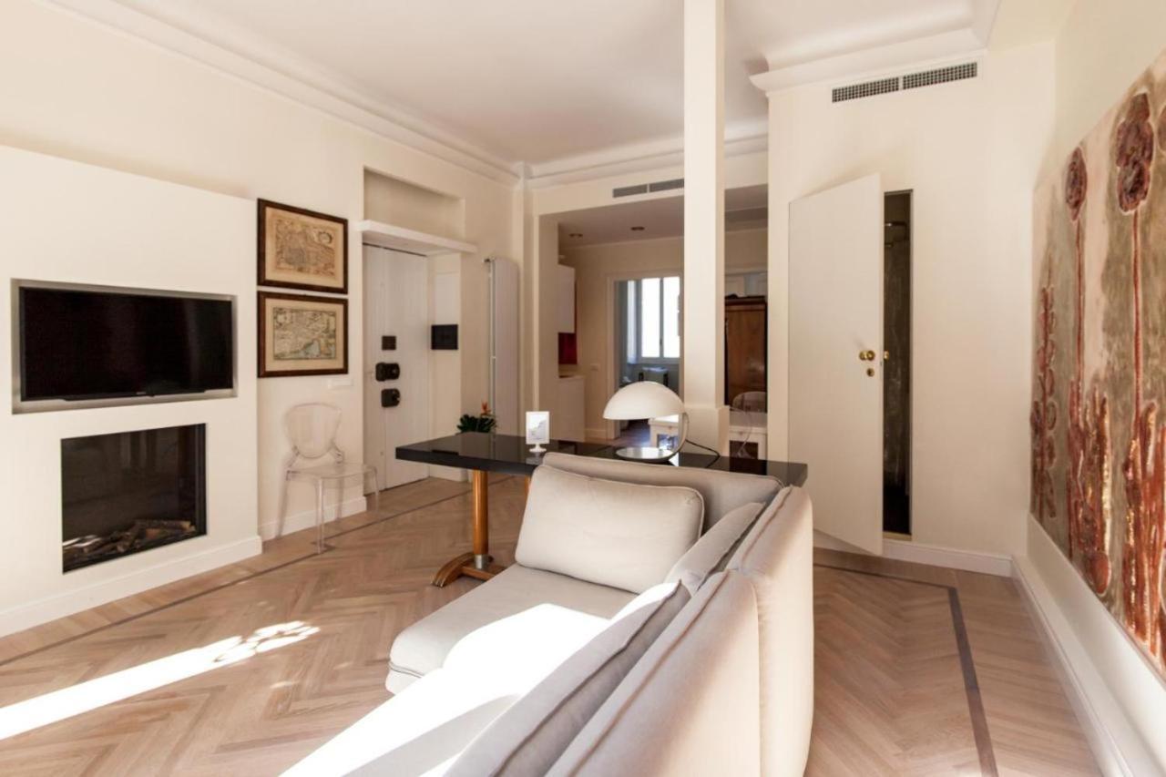 2 Bagni E - House Of Art Center Appartamento Milano