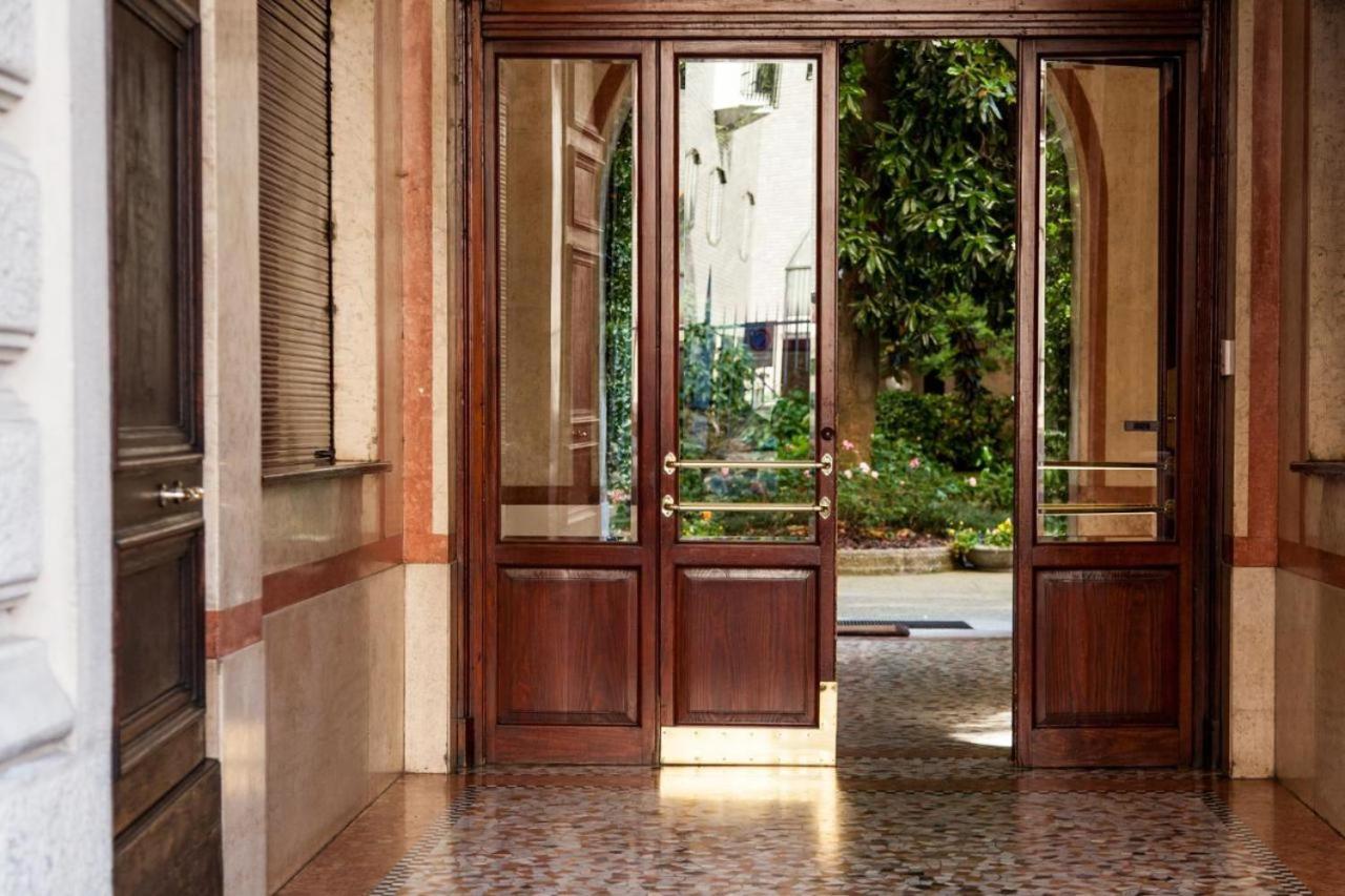 2 Bagni E - House Of Art Center Appartamento Milano